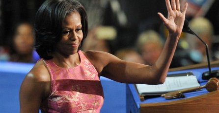 Emotivan posljednji govor Michelle Obame: Uvijek se vodite nadom, a nikad strahom (VIDEO) 