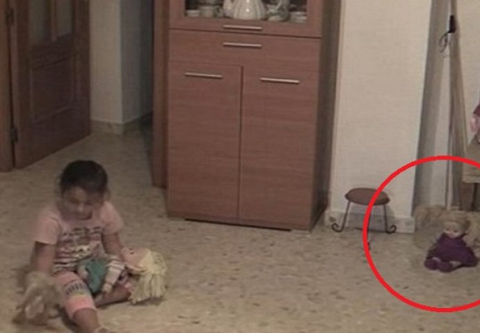 Zabrinuti otac snimio čudan detalj iz kćerkine sobe koji je šokirao sve (VIDEO)