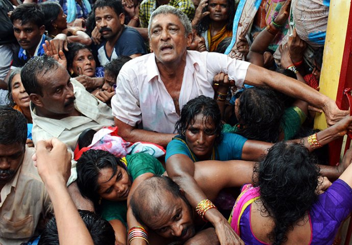 Indija: Stampedo na vjerskom festivalu, šest žrtava