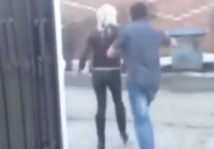 Nakon što je optužio da ga vara, pogledajte šta je Rus uradio djevojci u bijesu (VIDEO)