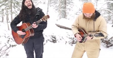 Otišli su u šumu da snime pjesmu, ali ovog gosta nisu očekivali (VIDEO)