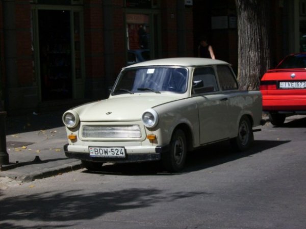 trabant2