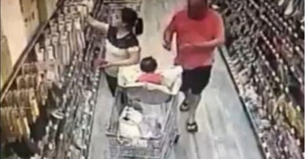 Razgledala je cijene a onda je njenoj bebi prišao muškarac, nećete vjerovati šta su snimile kamere (VIDEO)