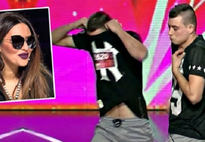 Striptiz z talenatu: Skidali se goli uz pjesmu Ane Nikolić, evo kako je ona reagovala (VIDEO)  