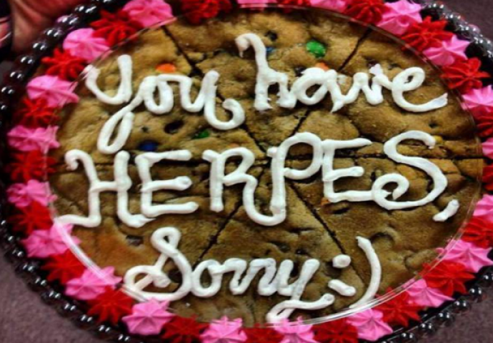 "Oprosti što sam ti prenijela herpes": Tortom tražili oprost za užasne seksualne grijehove (FOTO)