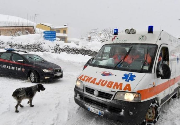 Odmor na planini završio tragedijom, lavina zatrpala hotel u Italiji