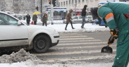 Zimska služba KJKP 'Rad': Na terenu 30 vozila i 90 radnika