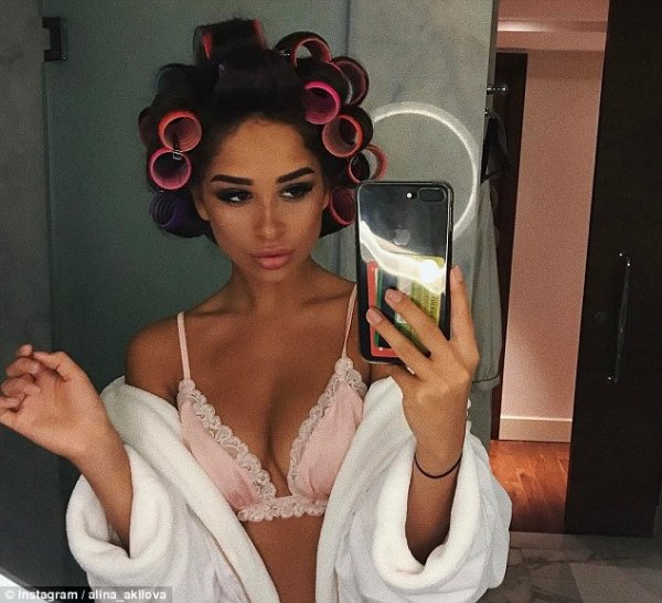 3c6e60f900000578-0-image-m-123-1485190487471