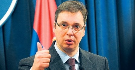 Vučić: Najgori lopovi hoće da se vrate na vlast, ne brinite, sve ćemo ih opet pobediti!