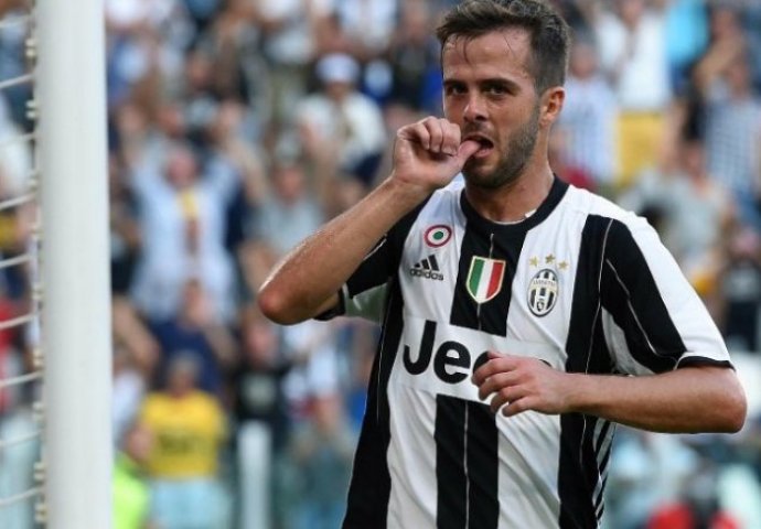 Da li je ovo znak da Pjanić napušta Juventus?