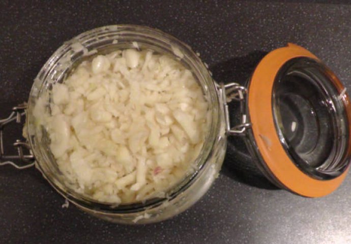 Ako 12 dana zaredom pijete ovaj nevjerovatan napitak napravljen po receptu naših starih, možete odmah baciti zdravstvenu knjižicu! 