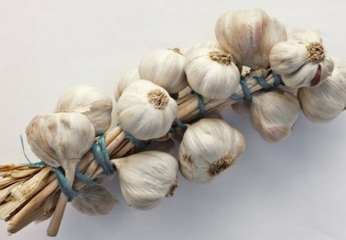 Ako 12 dana zaredom pijete ovaj nevjerovatan napitak napravljen po receptu naših starih, možete odmah baciti zdravstvenu knjižicu! 