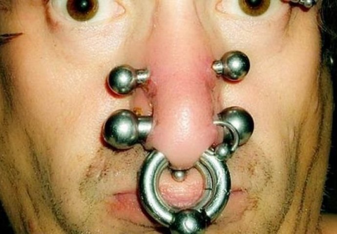 Ljudi mogu biti prava čudovišta ako imaju dovoljno novca i visoku toleranciju na bol