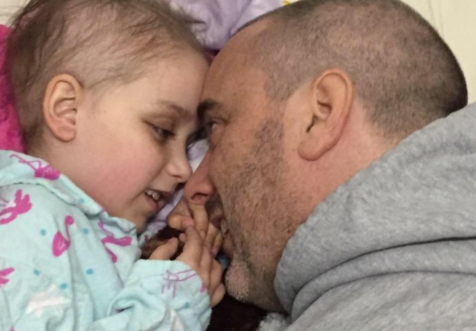 Priča iza ove trepavice će vam natjerati suze na oči (FOTO) 