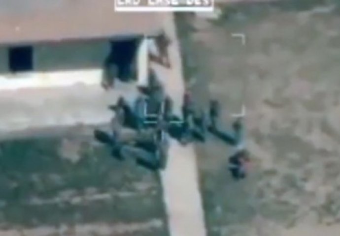 Izbrisani sa lica zemlje: Strašan snimak kada raketa pogađa grupu talibana (VIDEO)