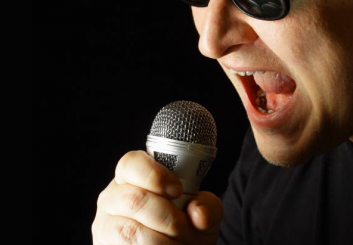 "Djevojka mi se zove Bojana i ima sestru bliznakinju"