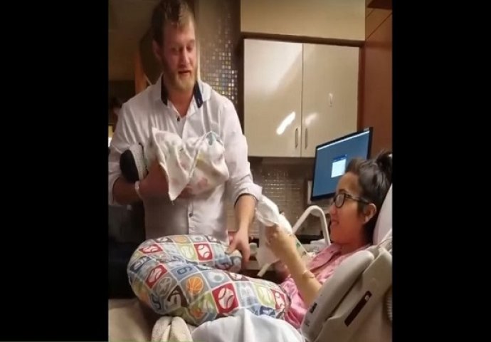 Novopečena majka prvi put mijenjala pelene bebi, a onda je ugledala nešto šokantno (VIDEO)