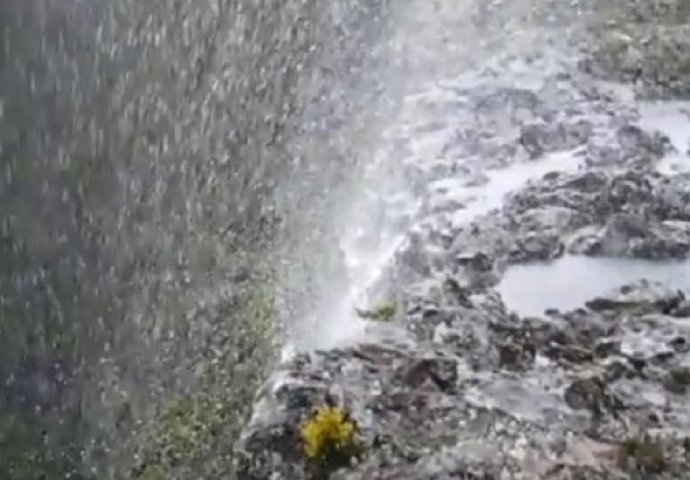 Na ovom ostrvu događa se nešto zapanjujuće: Voda ide na gore, niko ne vjeruje svojim očima! (VIDEO)