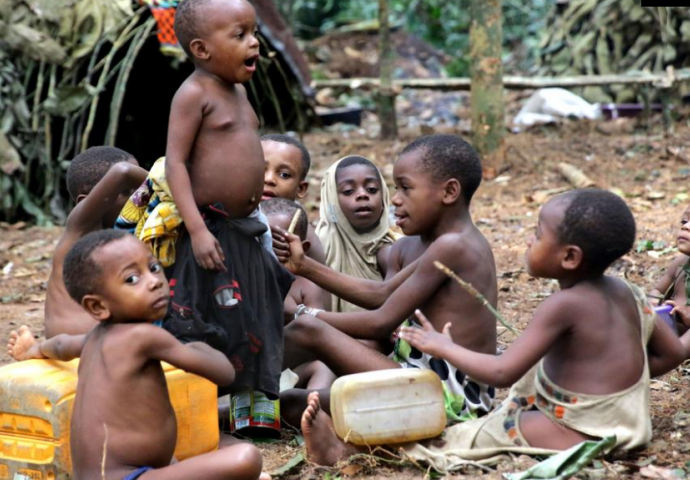 Narod koji se bori za goli život: 'U ovom plemenu 50 posto djece  ne doživi petu godinu...' 