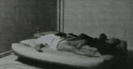 Postavio kameru u sobi da snimi djevojku dok spava! Kad je pogledao video, oblio ga je hladan znoj (VIDEO)