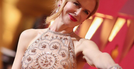  Svi joj se smiju i pitaju se šta joj bi : Kamera je uhvatila Nicole Kidman na dodjeli Oscara u sasvim čudnoj situaciji!(VIDEO)