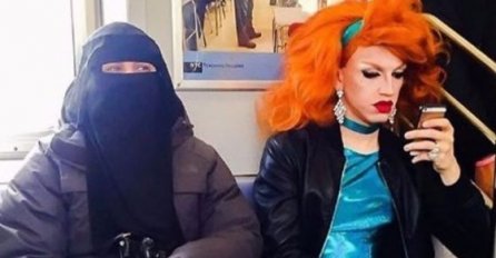 O ovoj fotografiji svi pričaju: Muslimanka i "drag queen"  jedno pored drugog u metrou! (FOTO)