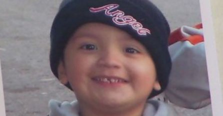 STRAVIČNO: Dječak pronađen mrtav u porodičnoj kući, majka ga tri godine držala u ormaru! 