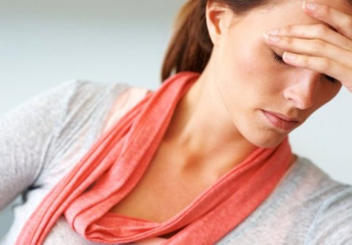 OPREZ: Ovi simptomi upozoravaju da nije u pitanju menopauza već nešto puno ozbiljnije!