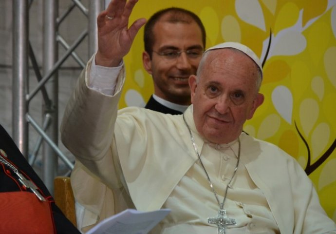 Papa Franjo upozorio na opasnost od populizma u zapadnim demokratijama