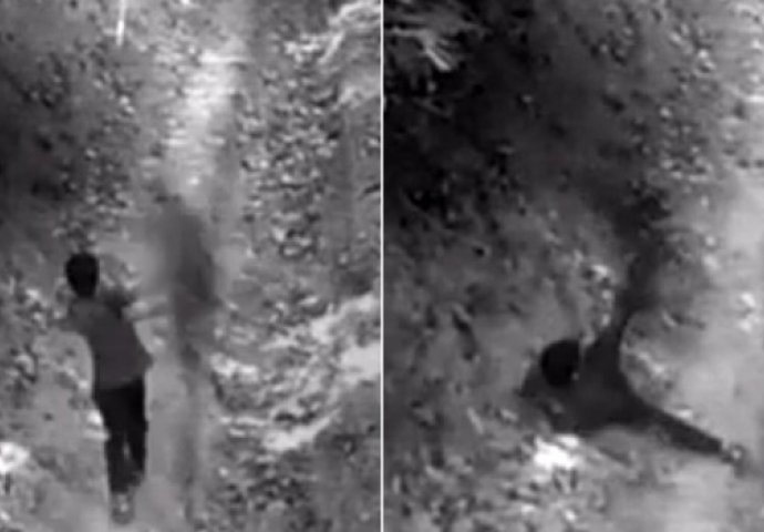 JEZIVO: Dječak šetao šumom kad ga je napao duh i oborio na zemlju (VIDEO)
