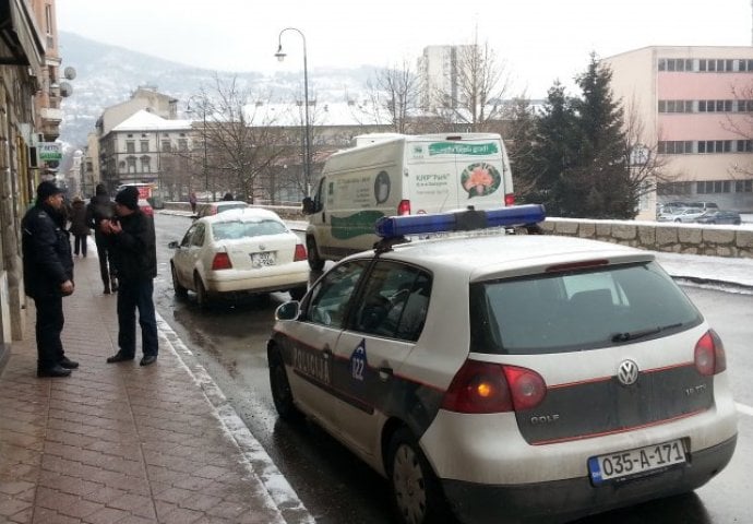 NEMA VIŠE OPUŠTENO Sarajliji policija oduzeta Jettu: Imao dug za kazne veći od 2.300 KM!