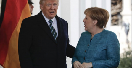 Trump odbio dva puta da se rukuje sa Angelom Merkel (VIDEO)