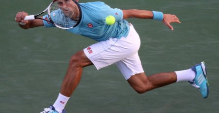 Novak Đoković se vratio u Monte Carlo zbog povrede desnog lakta.