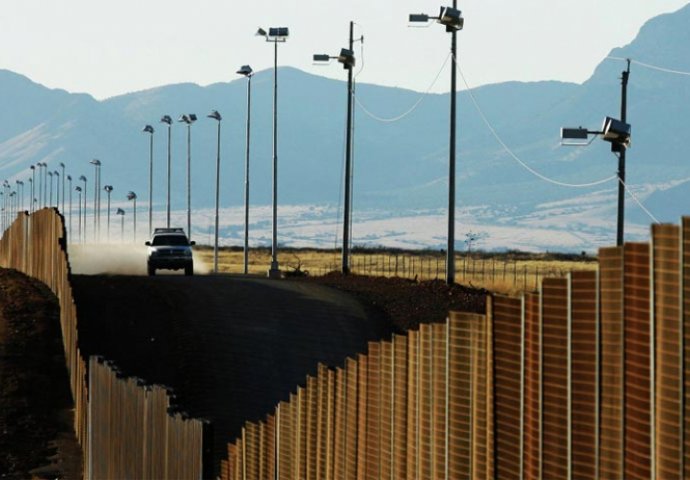 SAD raspisale konkurs za idejno rješenje zida s Meksikom: "On mora izgledati impozantno" 
