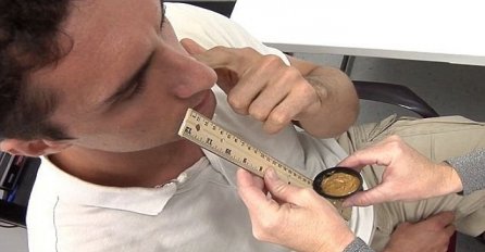 Doktorica mu je stavila kikiriki puter i lenjir ispod nosa: Kada vidite razlog, odmah ćete uraditi isto (VIDEO)
