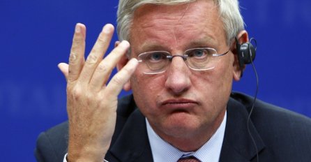 NOVI.BA OTKRIVA Carl Bildt IMA svoj plan za Balkan: Kako spriječiti da jedna iskra ZAPALI region?