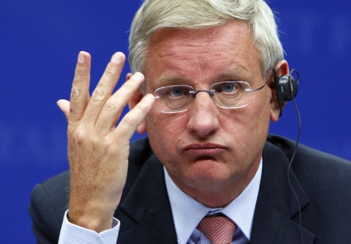 NOVI.BA OTKRIVA Carl Bildt IMA svoj plan za Balkan: Kako spriječiti da jedna iskra ZAPALI region?