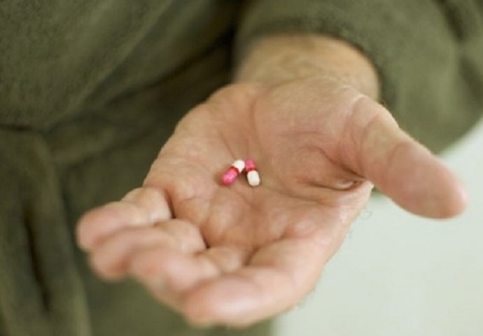 NE PRETJERUJTE SA NJIMA: Ovi lijekovi protiv bolova mogu da izazovu srčani zastoj!