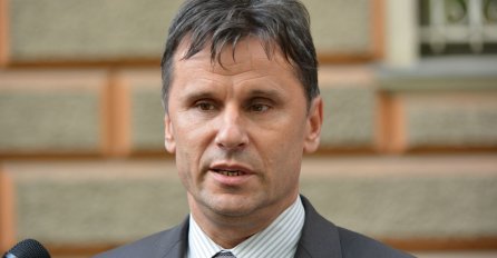 Premijer Novalić čestitao Ramazanski bajram