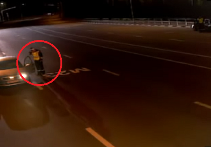 Policajac u pola noći zaustavio automobil, ono što će uslijediti par sekundi kasnije još nije viđeno u svijetu (VIDEO) 