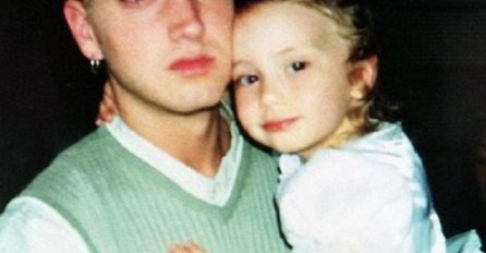 Svi znate za Eminema, a njegova kćerka je odrasla i svojim izgledom OSTAVLJA BEZ DAHA! (FOTO)
