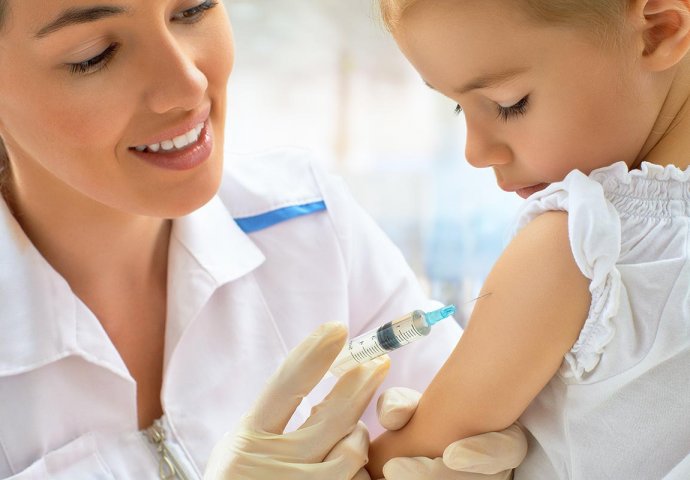 Vrijeme je za vakcinisanje vašeg djeteta, EVO NAČIN KAKO UMANJITI BOL 