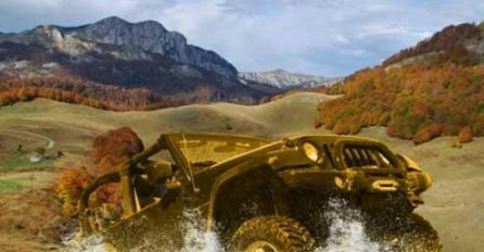 Nezaboravna Jeep Safari vožnja vrhovima kanjona Tare ili preko Sutjeske