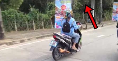 Snimao je djevojku kako se vozi na motoru, no nije očekivao da će snimiti i ovo (VIDEO)