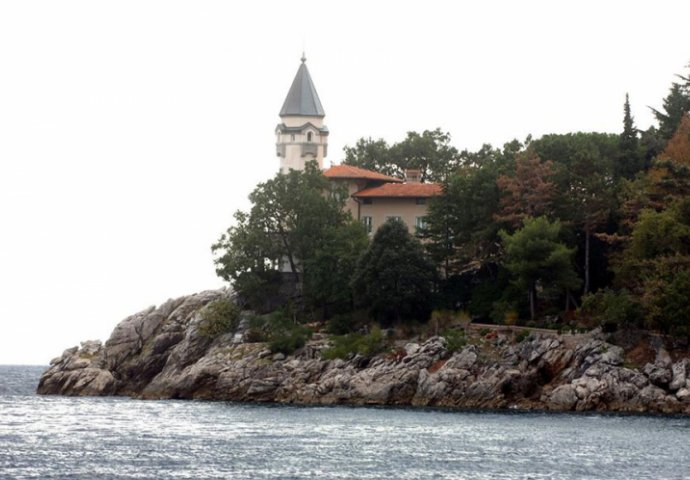 ŽIVOT NA VISOKOJ NOZI: Pogledajte šta sve od imovine ima Ivica Todorić i bez čega bi mogao ostati!