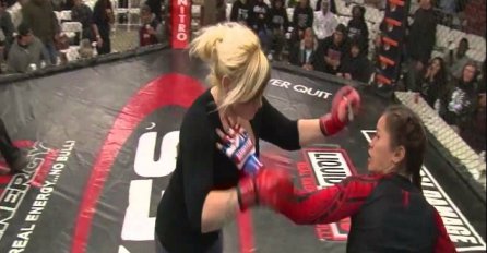 Domaćica je bila uvjerena da može istući MMA fajterku: Odlučila je ući u ring, a onda popila neviđene batine (VIDEO)