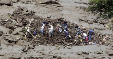 Poginulo 254 ljudi u klizištima u Kolumbiji
