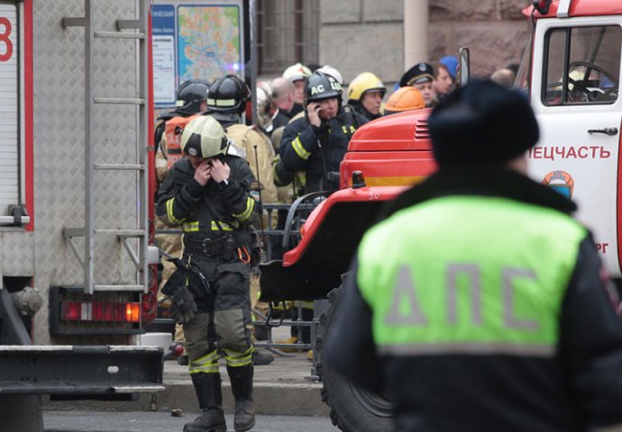 MASAKR U SANKT PETERBURGU: Proglašena trodnevna žalost!