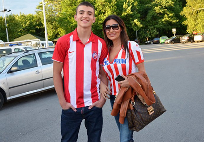 SKANDALOZNO Arkanov i Cecin sin, 25 godina poslije oca PROLIJEVA KRV U BOSNI: Kolovođa dogovorene makljaže u bijegu!