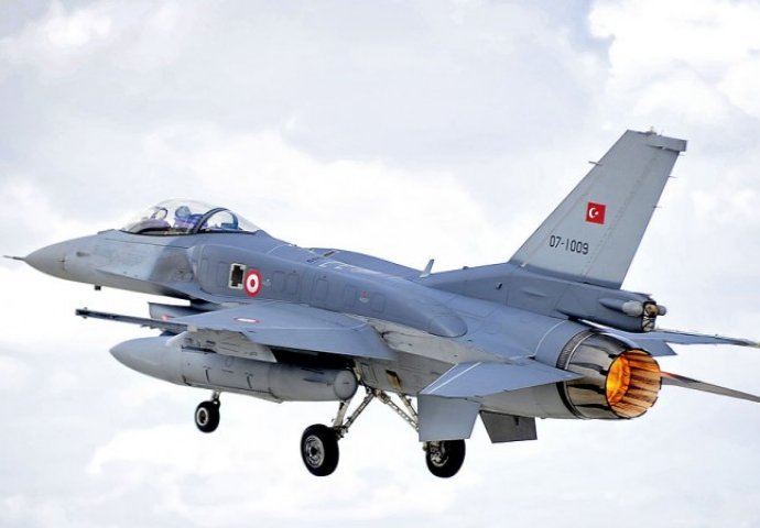 Turski vojni avioni izveli napad na kurdske militante